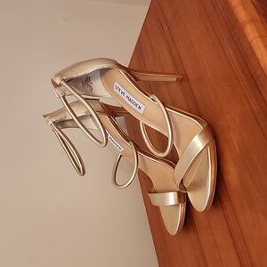 Steve Madden high heels, gold, size 6.5